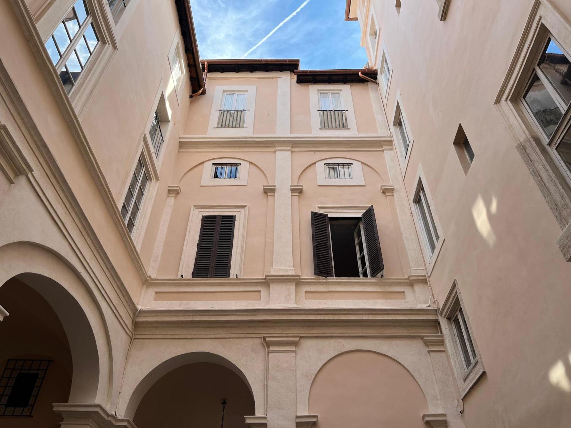 Lovatelli Home Al Campidoglio โรม ภายนอก รูปภาพ