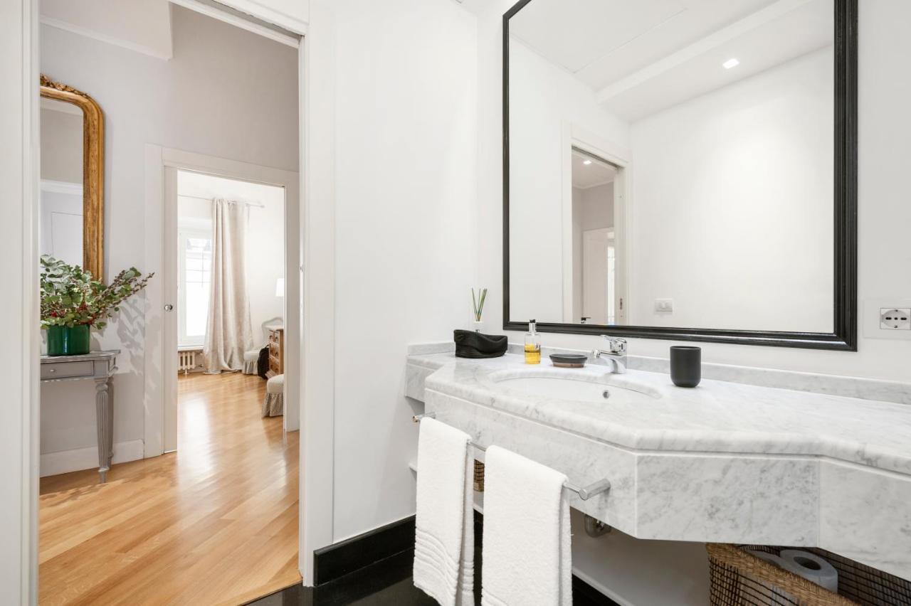 Lovatelli Home Al Campidoglio โรม ภายนอก รูปภาพ