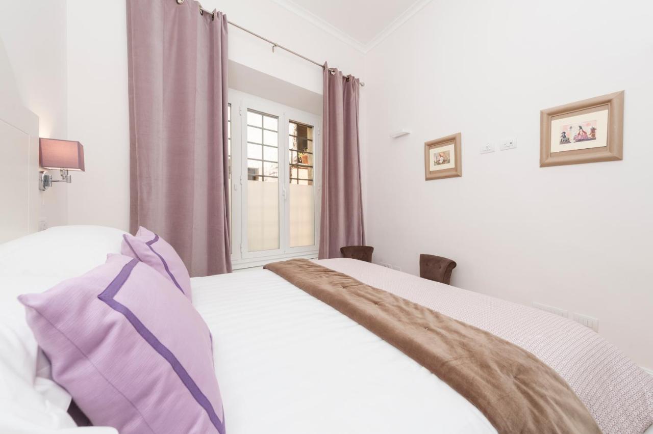 Lovatelli Home Al Campidoglio โรม ภายนอก รูปภาพ